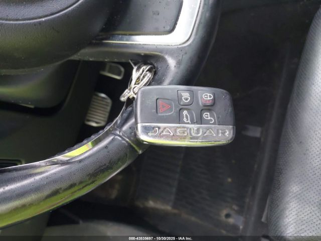 2019 JAGUAR F-PACE SADCK2FX8KA610284 Photo 10