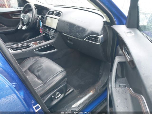2019 JAGUAR F-PACE SADCK2FX8KA610284 Photo 4