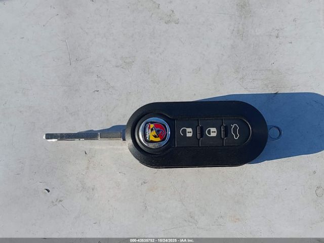 2015 FIAT 500 3C3CFFFH7FT586076 Photo 10