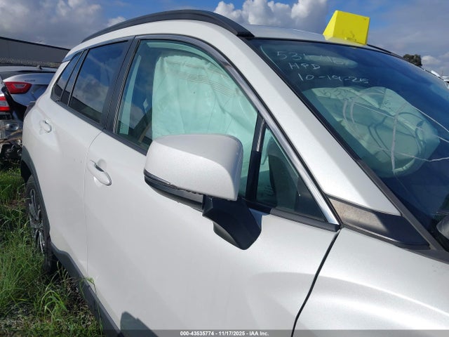 Продаж на аукціоні авто 2022 Toyota Corolla Cross Xle, vin: 7MUDAAAG4NV019029, номер лоту: 43535774