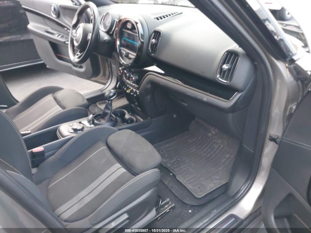 2019 MINI E COUNTRYMAN WMZYU7C54K3F93955 Photo 4