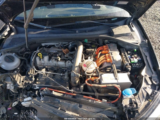 2016 AUDI A3 E-TRON WAUVPBFF0GA138826 Photo 9