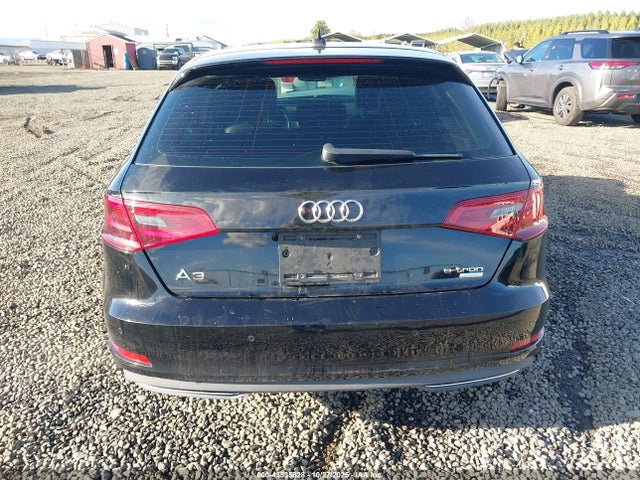 WAUVPBFF0GA138826 Audi A3 E-tron 1.4t Premium