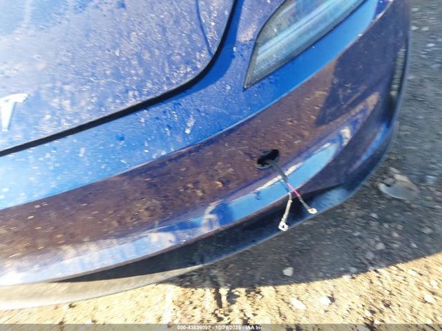 2025 TESLA MODEL 3 5YJ3E1ET7SF062961 Photo 5