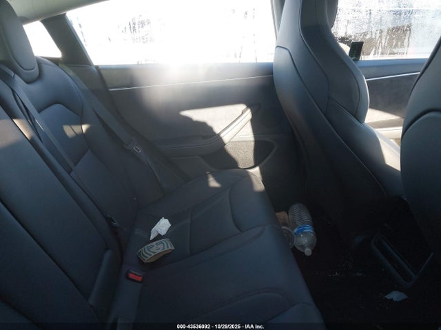 2025 TESLA MODEL 3 5YJ3E1ET7SF062961 Photo 7
