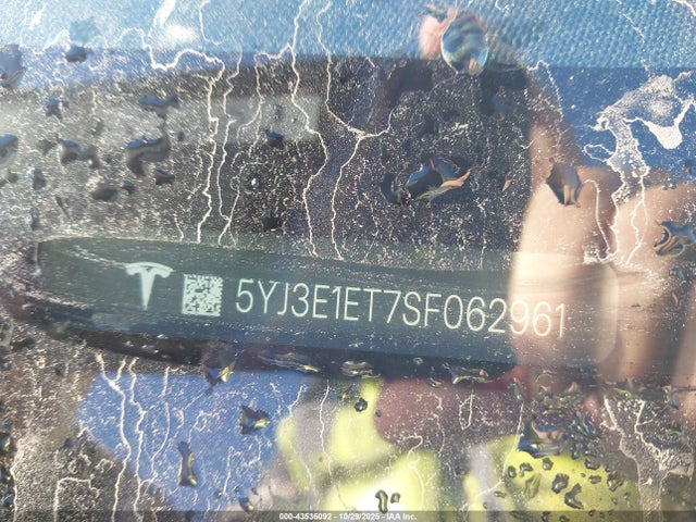 2025 TESLA MODEL 3 5YJ3E1ET7SF062961 Photo 8