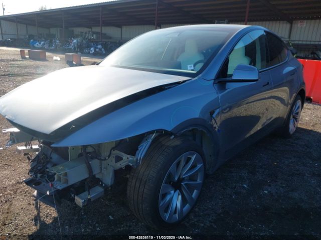 2026 TESLA MODEL Y 7SAYGDEEXTF322678 Photo 1