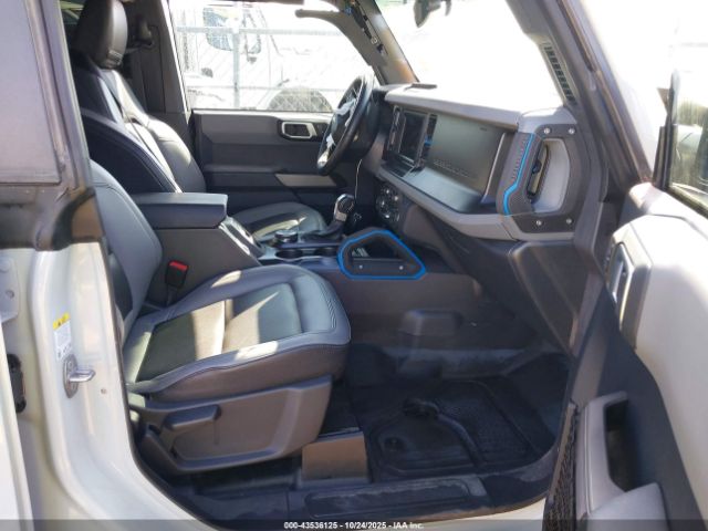 2023 FORD BRONCO 1FMEE5DP6PLB74512 Photo 4