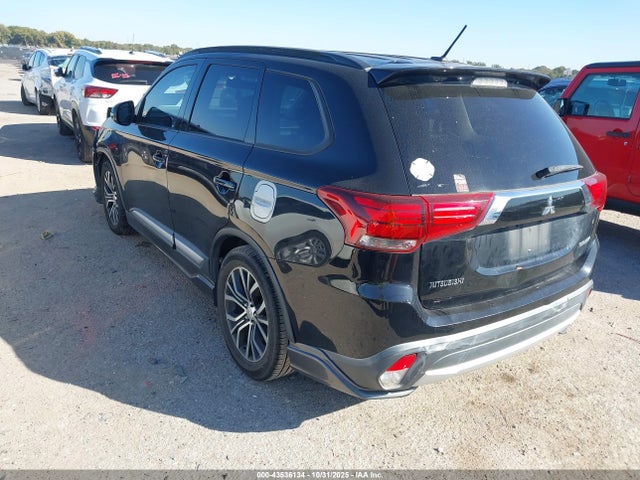 2016 MITSUBISHI OUTLANDER JA4AD3A30GZ059505 Photo 2