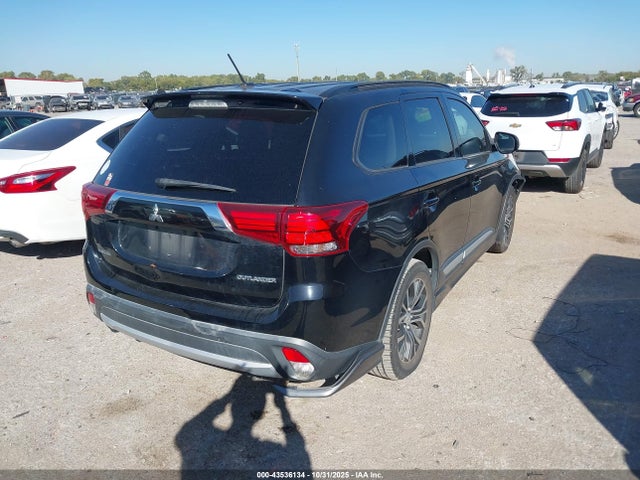 2016 MITSUBISHI OUTLANDER JA4AD3A30GZ059505 Photo 3