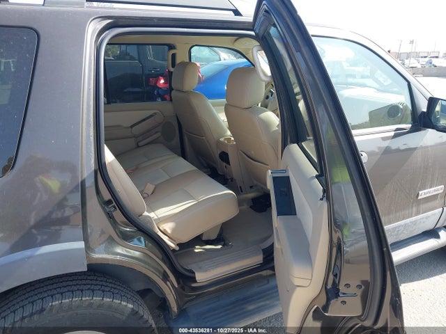 Продаж на аукціоні авто 2006 Ford Explorer Xlt, vin: 1FMEU63E06UB33472, номер лоту: 43536281