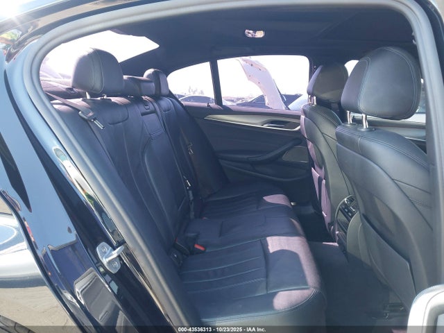 WBAJE5C57KG919771 BMW 540I