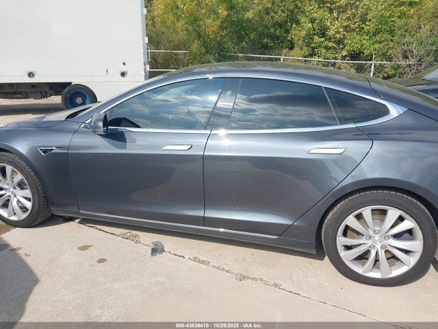 5YJSA1E14HF195384 Tesla MODEL S
