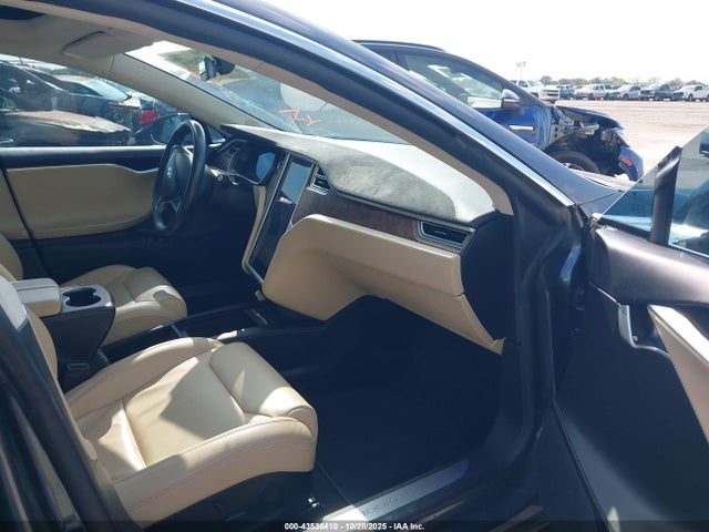 2017 TESLA MODEL S 5YJSA1E14HF195384 Photo 4