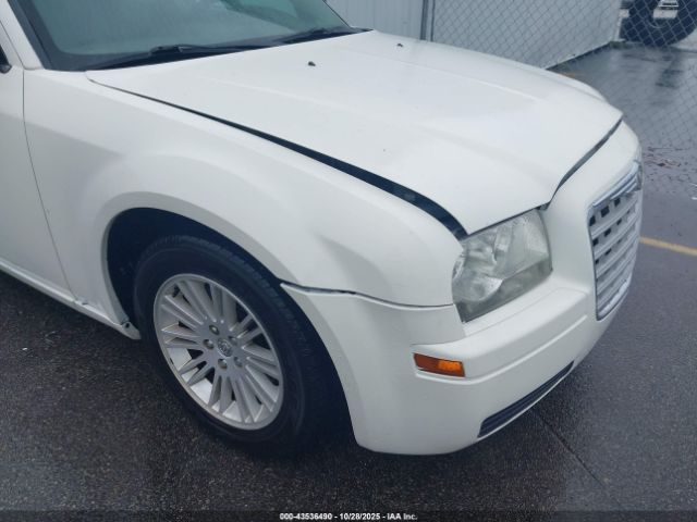 2010 CHRYSLER 300 2C3CA4CD7AH221743 Photo 5