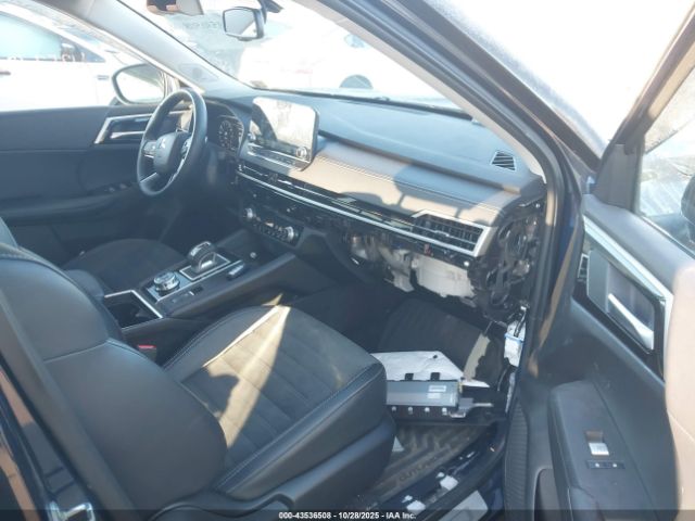 2024 MITSUBISHI OUTLANDER JA4J4VA81RZ058549 Photo 4