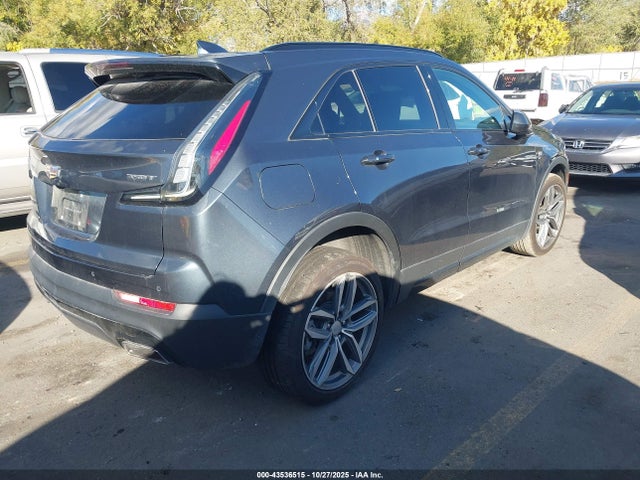 2020 CADILLAC XT4 1GYFZFR4XLF131005 Photo 3