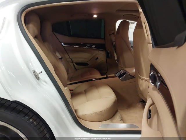 2013 PORSCHE PANAMERA WP0AA2A73DL011801 Photo 7