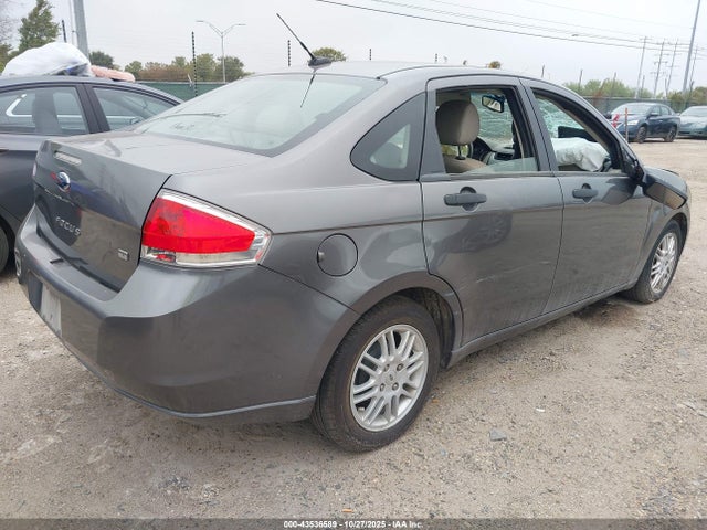 2010 FORD FOCUS 1FAHP3FN7AW268986 Photo 3