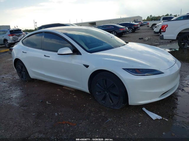 2025 TESLA MODEL 3 5YJ3E1EA5SF039855 Photo 0