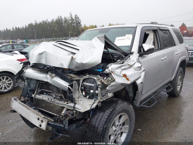 JTEBU5JR3G5325211 Toyota 4runner Trail