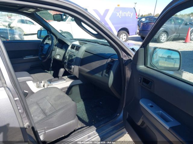 2009 FORD ESCAPE 1FMCU037X9KC47825 Photo 4