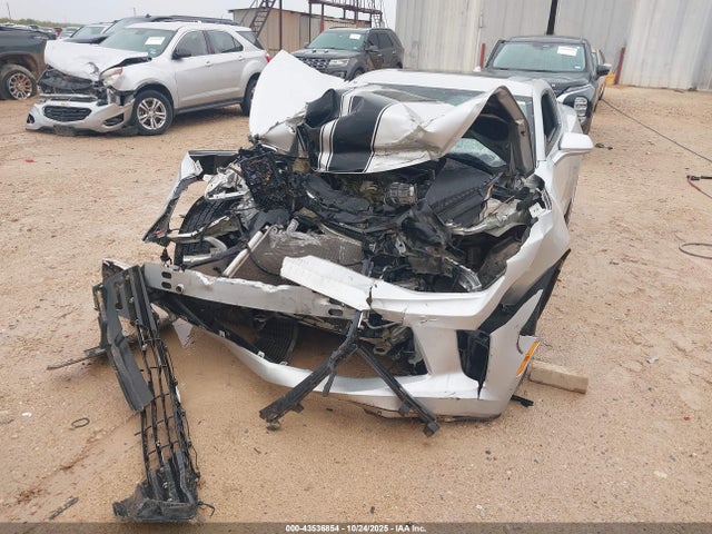 Chevrolet Camaro 2lt 2017 1G1FD1RX5H0154468 Image 6