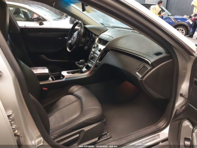 2011 CADILLAC CTS 1G6DA5EY8B0165665 Photo 4