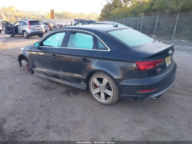 2018 AUDI S3 WAUB1GFF5J1052579 Photo 2