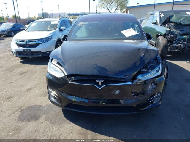 2016 TESLA MODEL X 5YJXCBE24GF013289 Photo 9