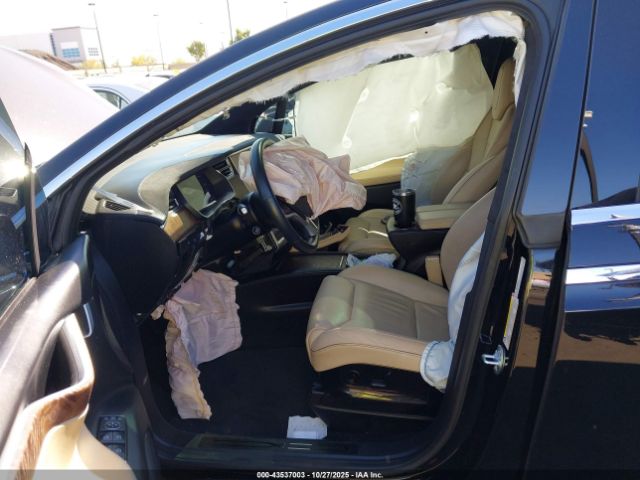 2016 TESLA MODEL X 5YJXCBE24GF013289 Photo 4