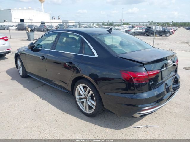 2024 AUDI A4 WAUEAAF42RN014658 Photo 2