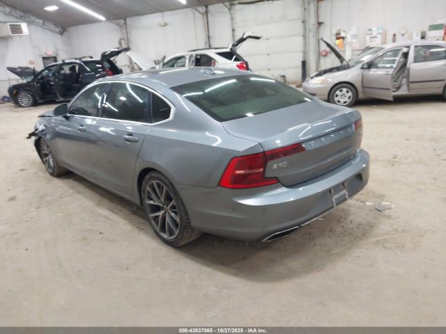 2018 VOLVO S90 LVY992MK4JP004803 Photo 2