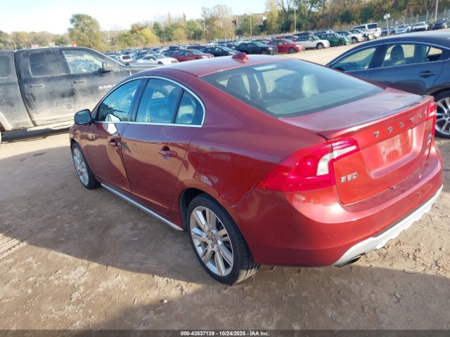 2011 VOLVO S60 YV1902FH7B2000742 Photo 2