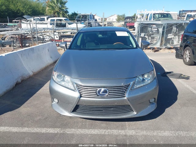 Lexus ES 300H 2015 JTHBW1GG7F2099704 Image 12