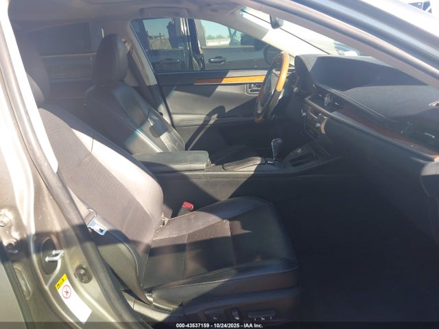 Lexus ES 300H 2015 JTHBW1GG7F2099704 Image 5