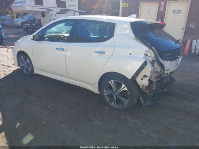 2022 NISSAN LEAF 1N4AZ1CV7NC556129 Photo 2