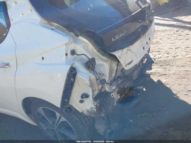 2022 NISSAN LEAF 1N4AZ1CV7NC556129 Photo 5