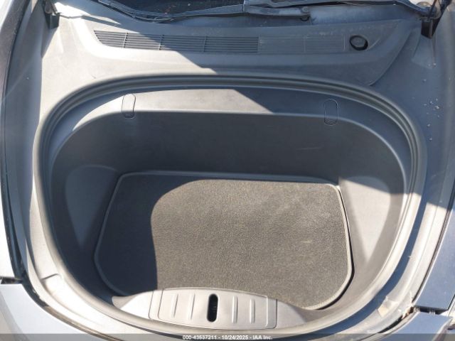 2019 TESLA MODEL 3 5YJ3E1EB6KF209911 Photo 9