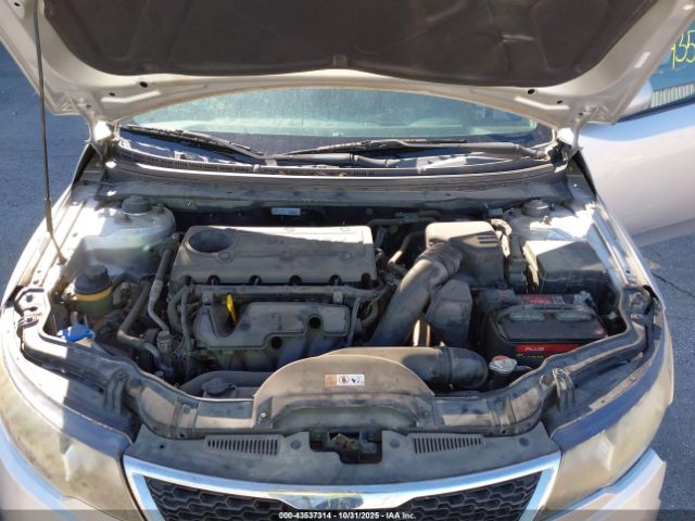 2013 KIA FORTE KNAFT4A28D5699876 Photo 9