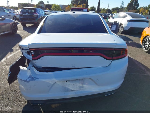 2C3CDXBG9FH737856 Dodge Charger Se