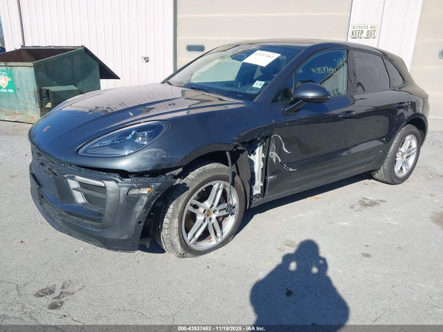 2025 PORSCHE MACAN WP1AA2A52SLB10605 Photo 1