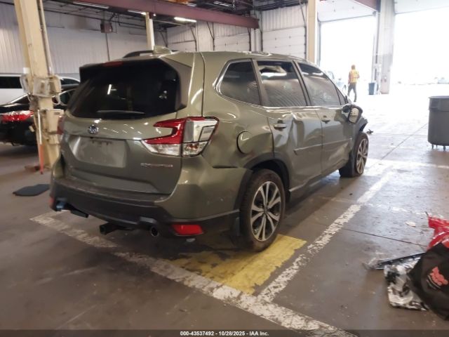 2019 SUBARU FORESTER JF2SKAUC9KH447574 Photo 3