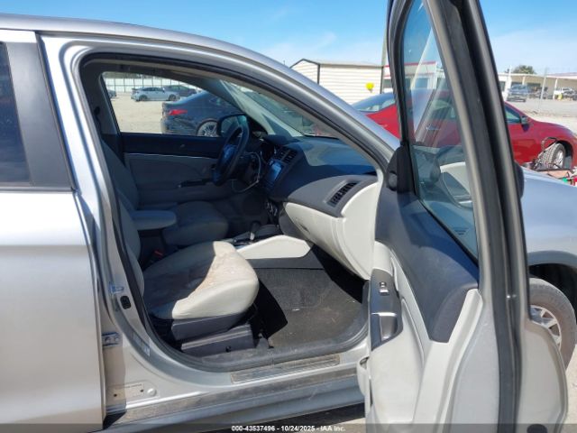 2018 MITSUBISHI OUTLANDER SPORT JA4AP3AUXJZ011601 Photo 4