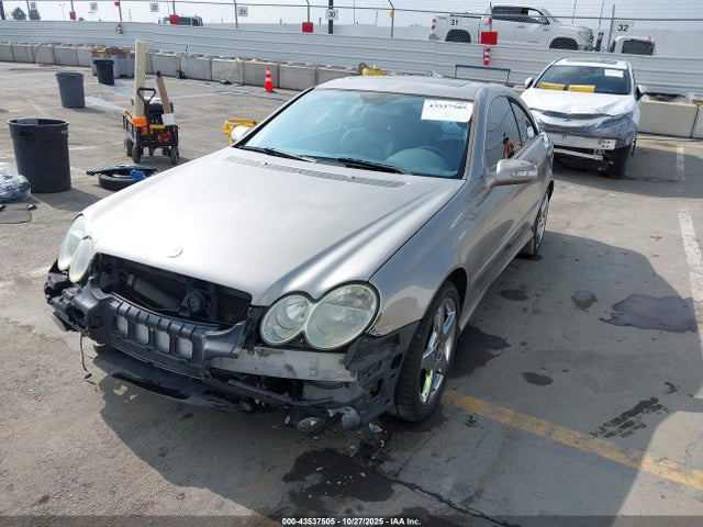 2005 MERCEDES-BENZ CLK 500 WDBTJ75J75F138268 Photo 1