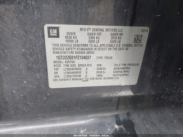 1GT22ZE81FZ104037 GMC Sierra 2500hd Slt