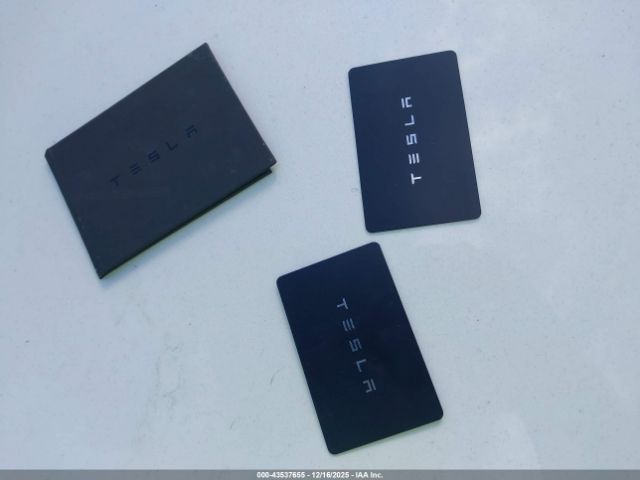 2025 TESLA MODEL 3 5YJ3E1EA2SF933926 Photo 10