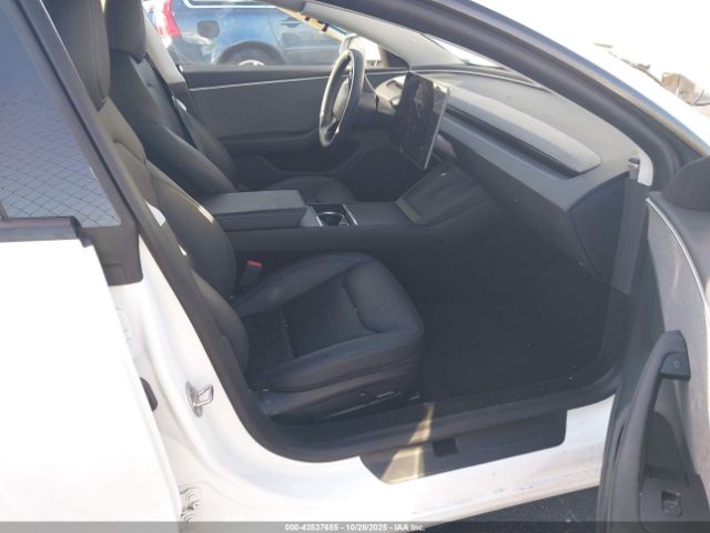 2025 TESLA MODEL 3 5YJ3E1EA2SF933926 Photo 4