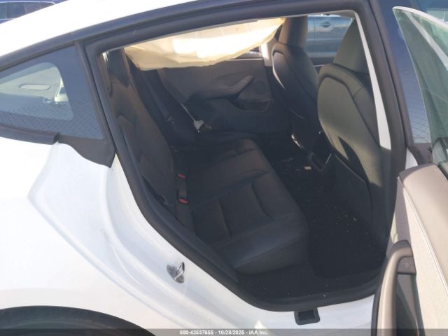 2025 TESLA MODEL 3 5YJ3E1EA2SF933926 Photo 7