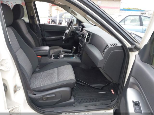 2009 JEEP GRAND CHEROKEE 1J8GR48K89C526849 Photo 4